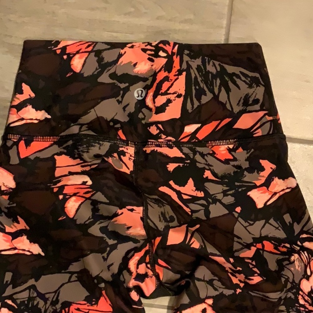 Lululemon leggings
